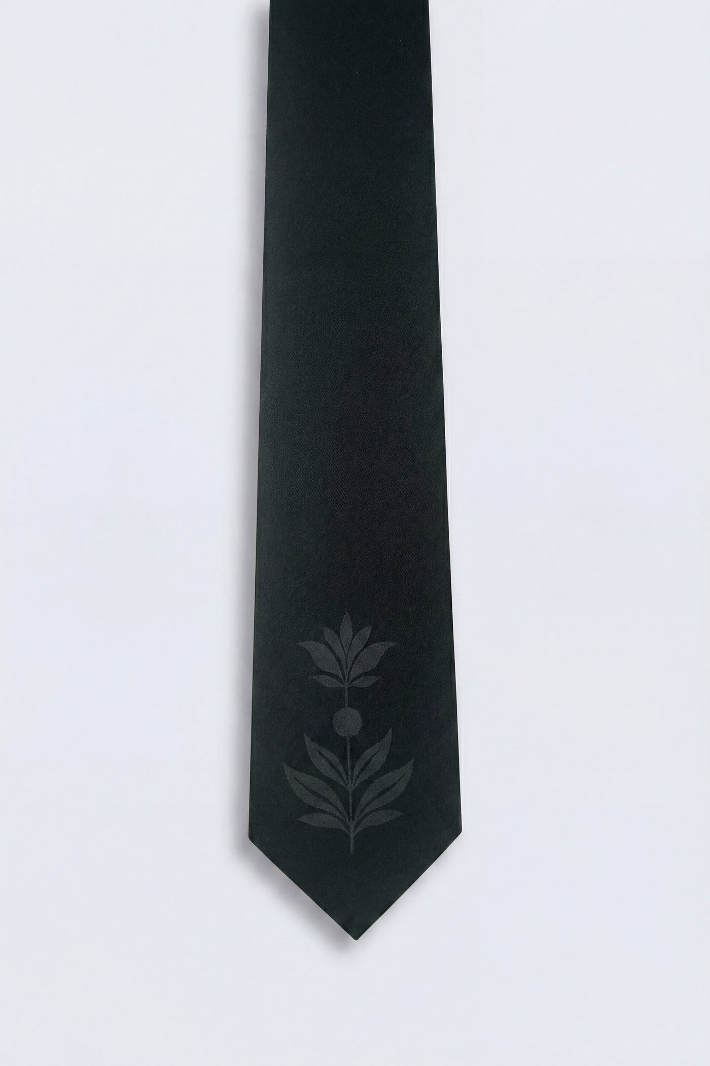 Atticus Floral Placement Black Tie