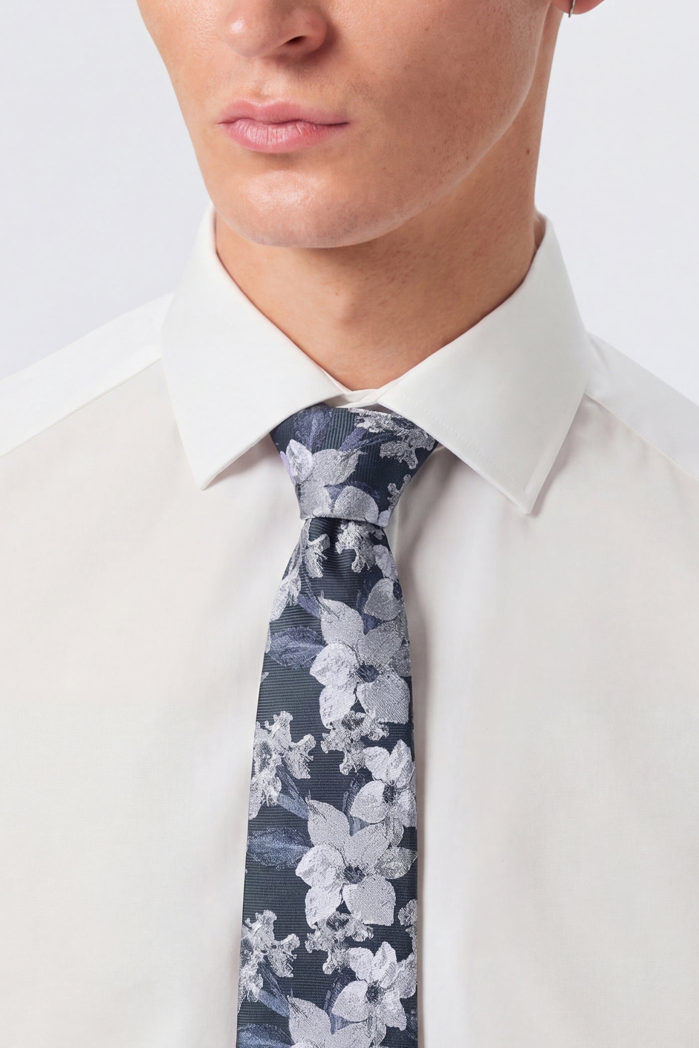 Victor Print Tie Navy Floral