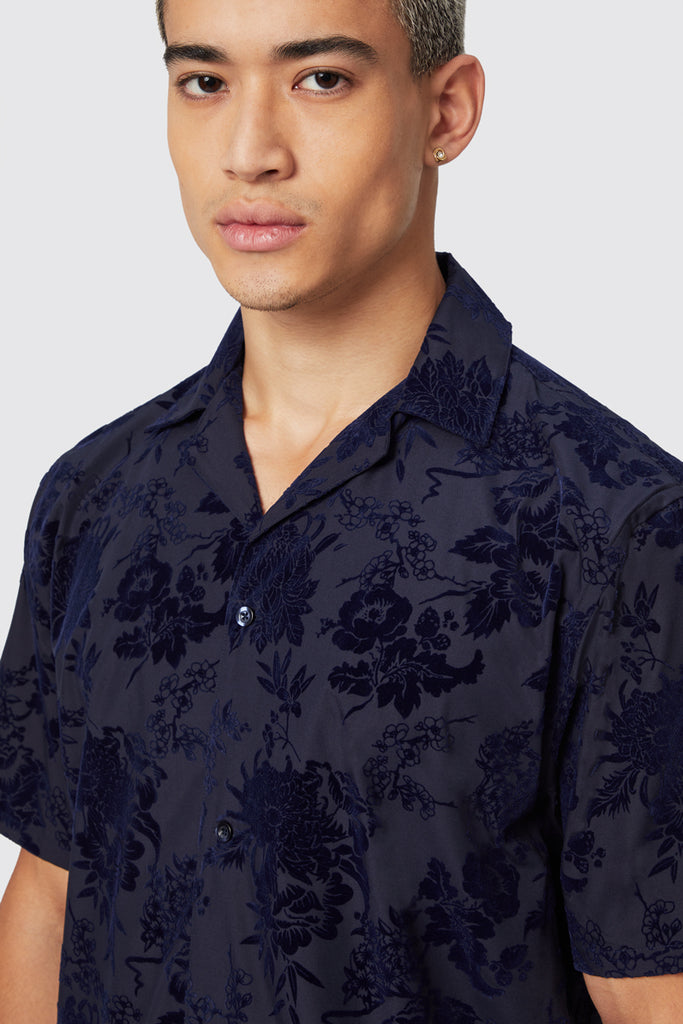 twisted-tailor-albon-navy-floral-flocked-short-sleeve-shirt