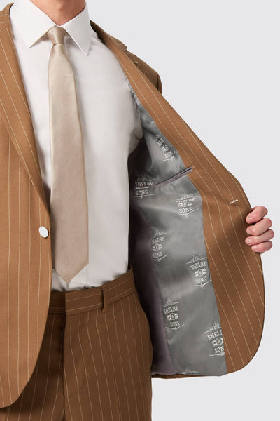 RACE-DAY SUITS