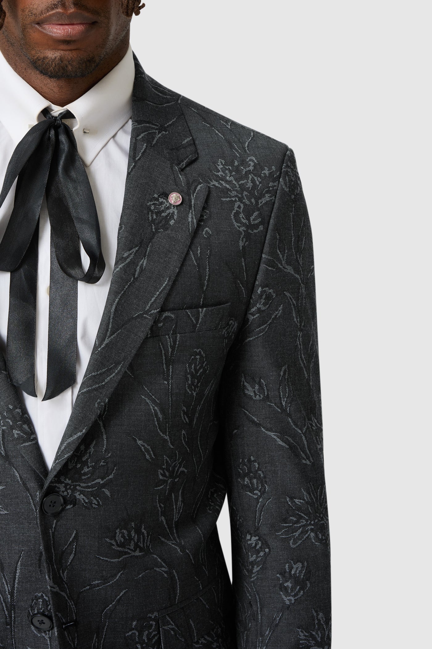 Jakar Slim Fit Black Floral Jacquard Suit