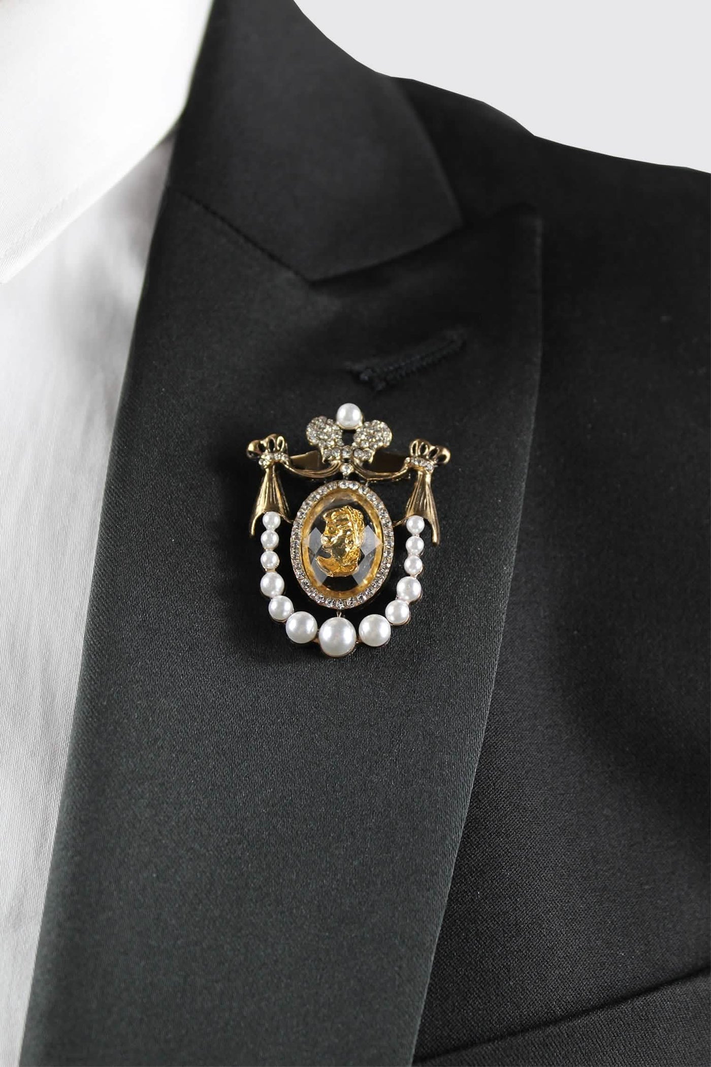 Flint Slim Fit Black Tuxedo Suit Jacket With Pearl Detailing