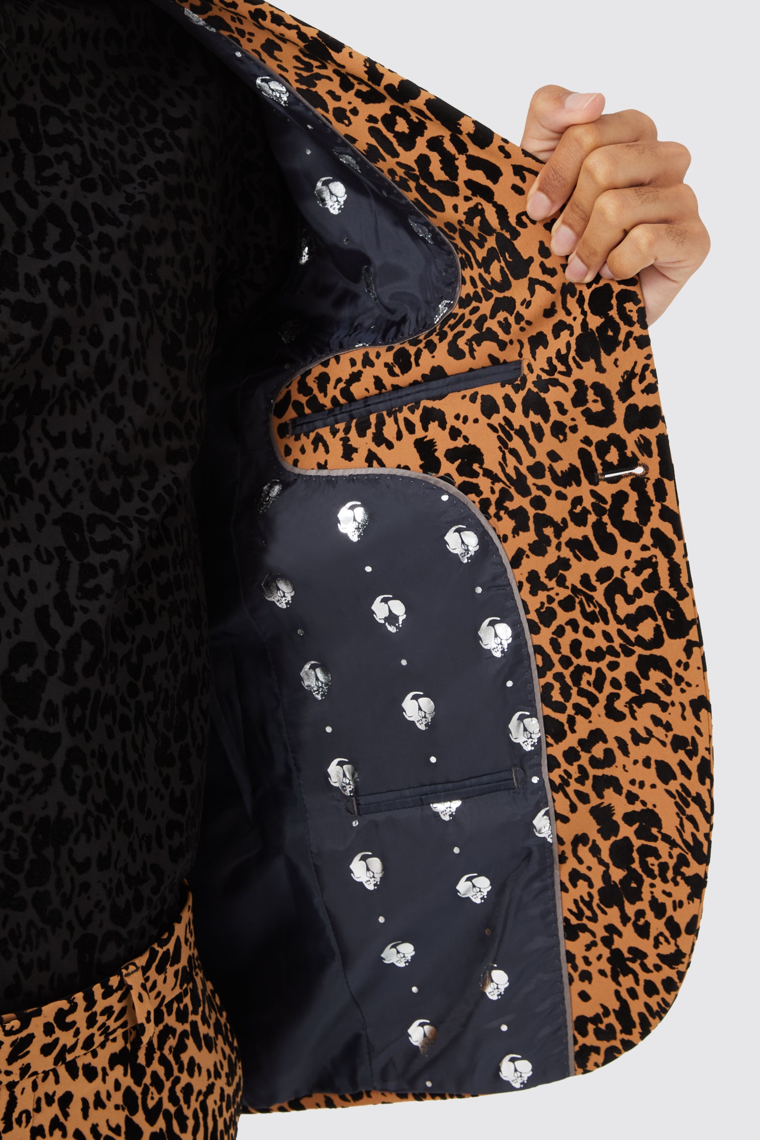 ジャケット・アウター CavariA skull leopard tailored jacket CavariA skull leopard tailored jacket
