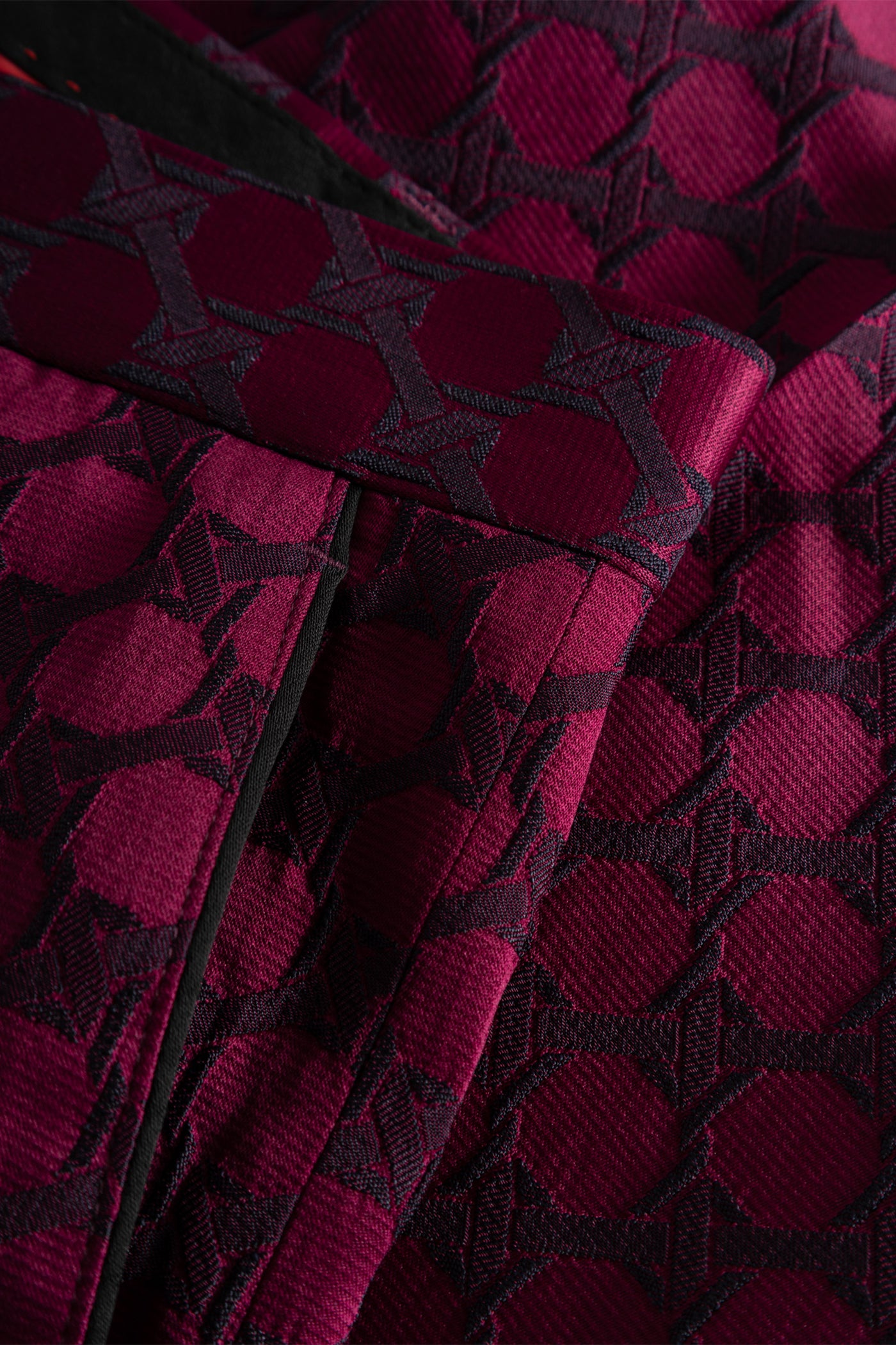 Papatya Slim Fit Burgundy Jacquard Suit