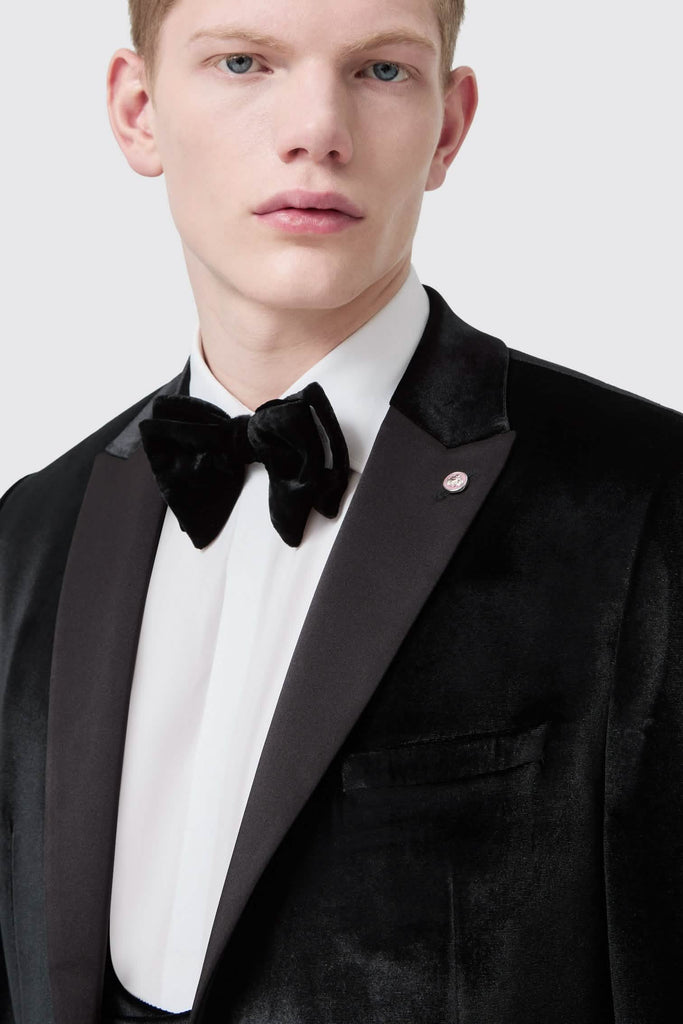 sylvester-slim-fit-black-velvet-tux-jacket