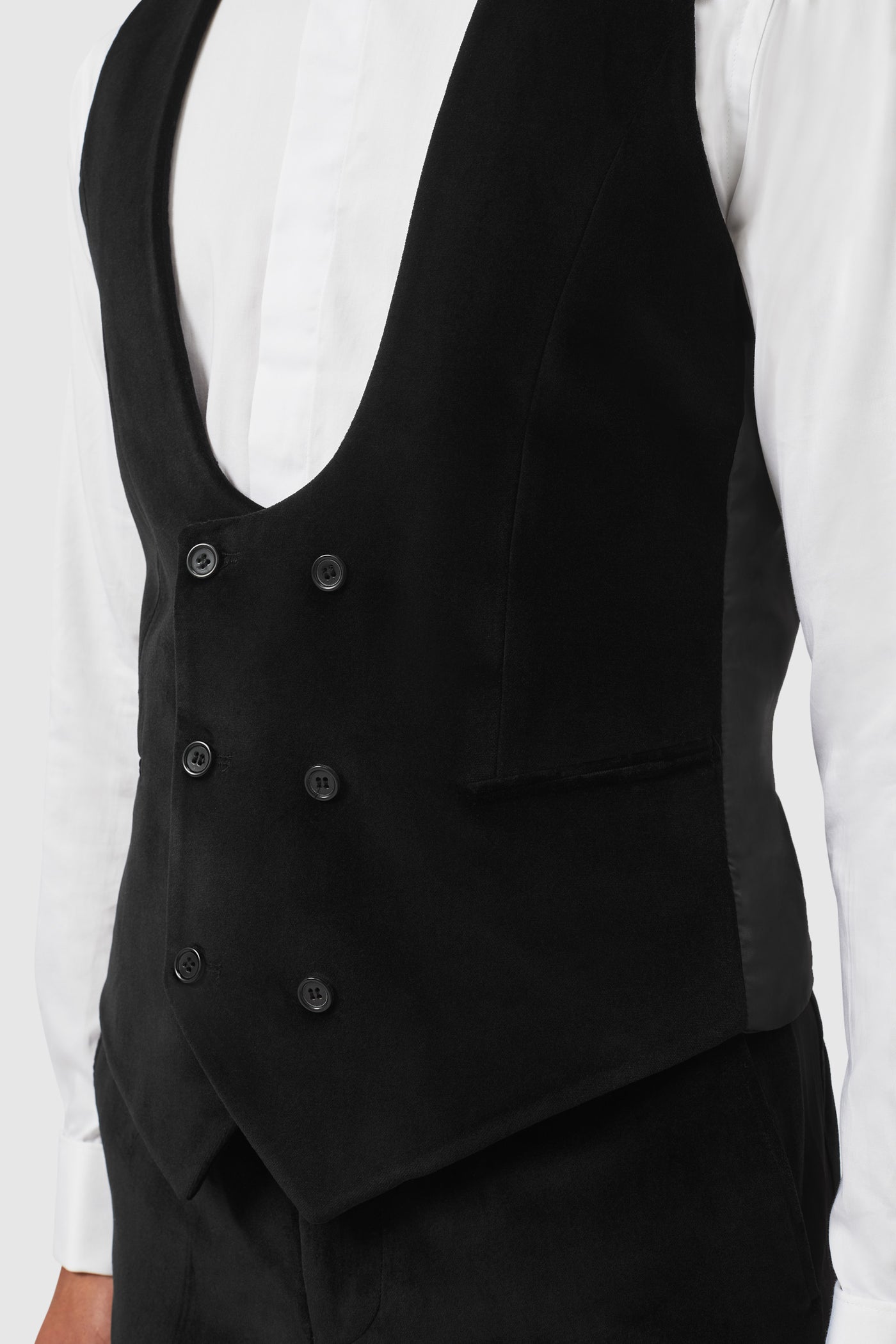 Magnus Slim Fit Black Velvet Tuxedo Suit
