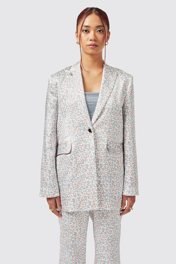 twisted-tailor-womenswear-amarantha-jacket-light-blue