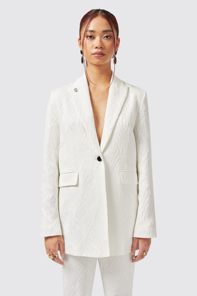 twisted-tailor-womenswear-fiore-jacket-white