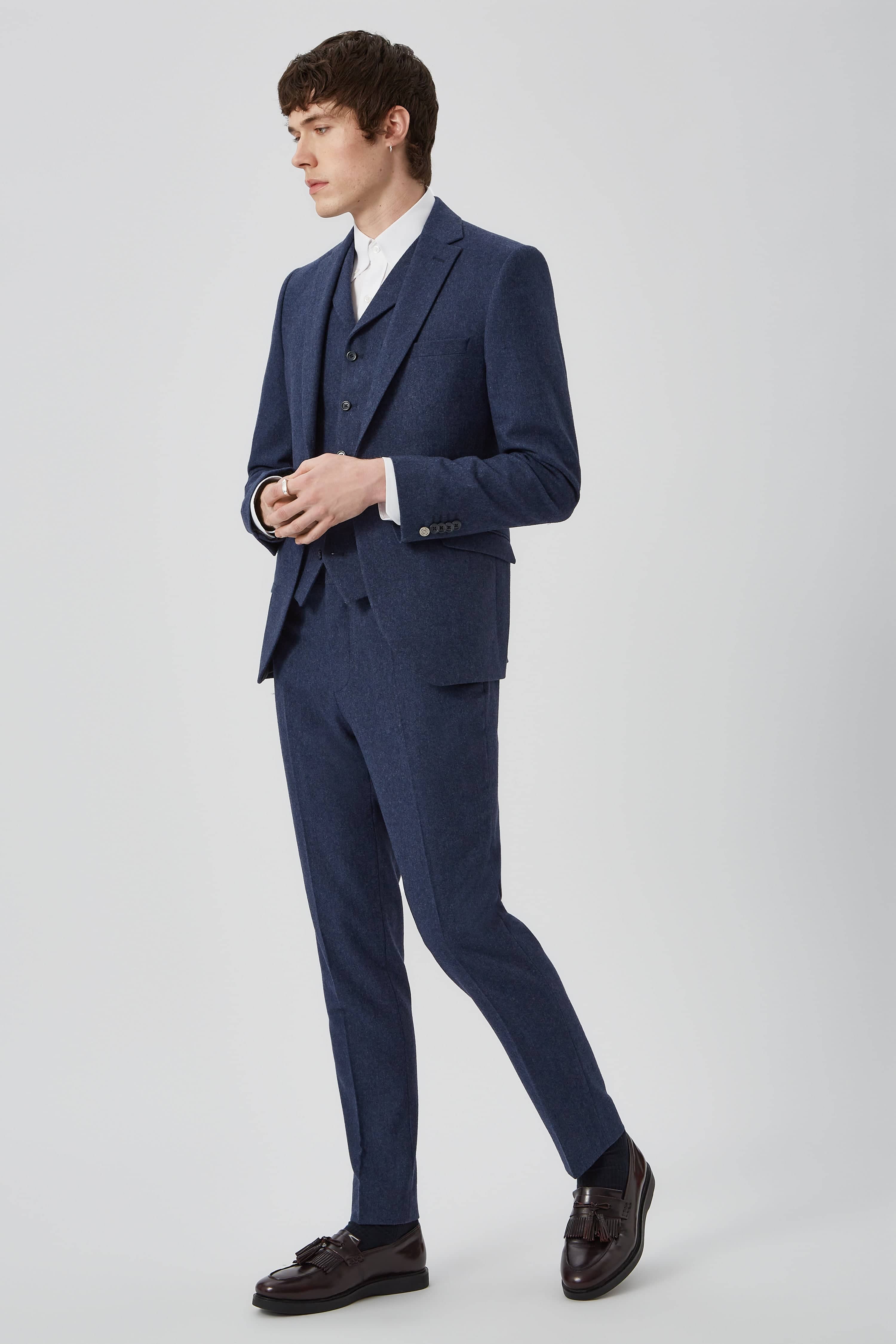 Uptown Slim Fit Navy Wool Suit — Twisted Tailor