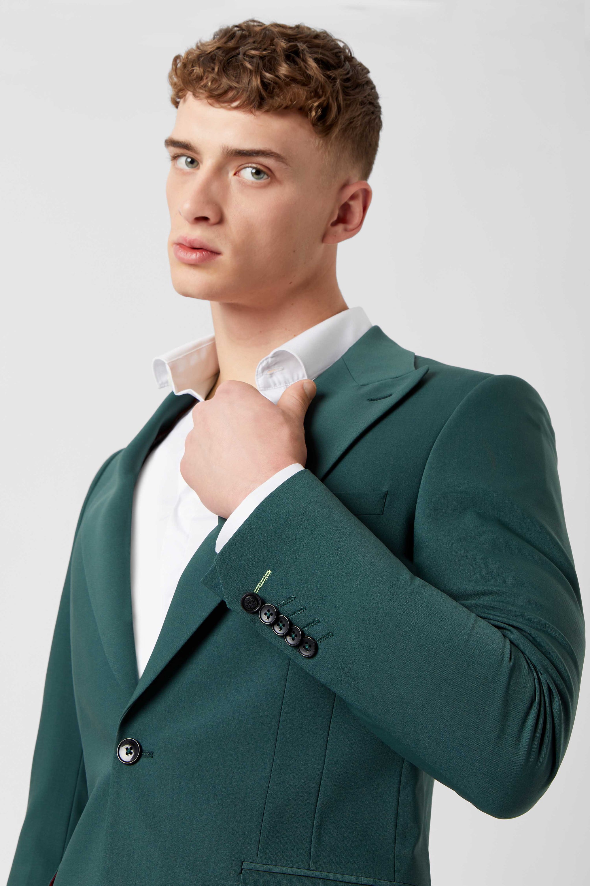 Buscot Slim Fit Forest Green Jacket - ARCHIVE – Twisted Tailor Buscot Slim Fit Forest Green Jacket - ARCHIVE – Twisted Tailor