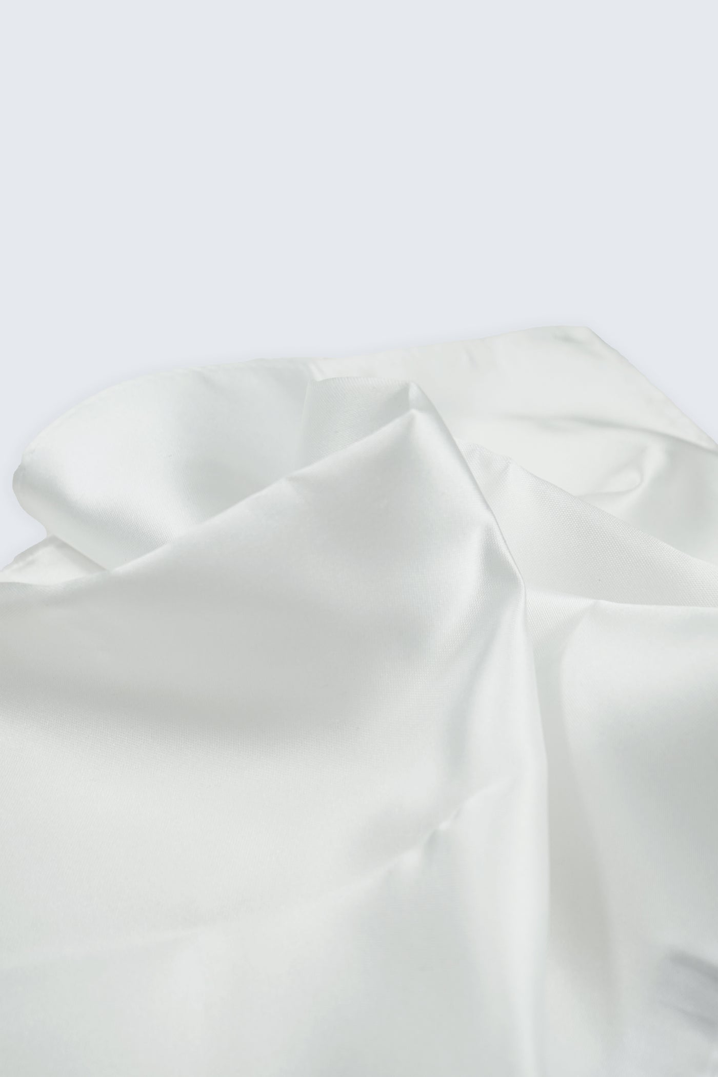 Ellroy Plain White Hank