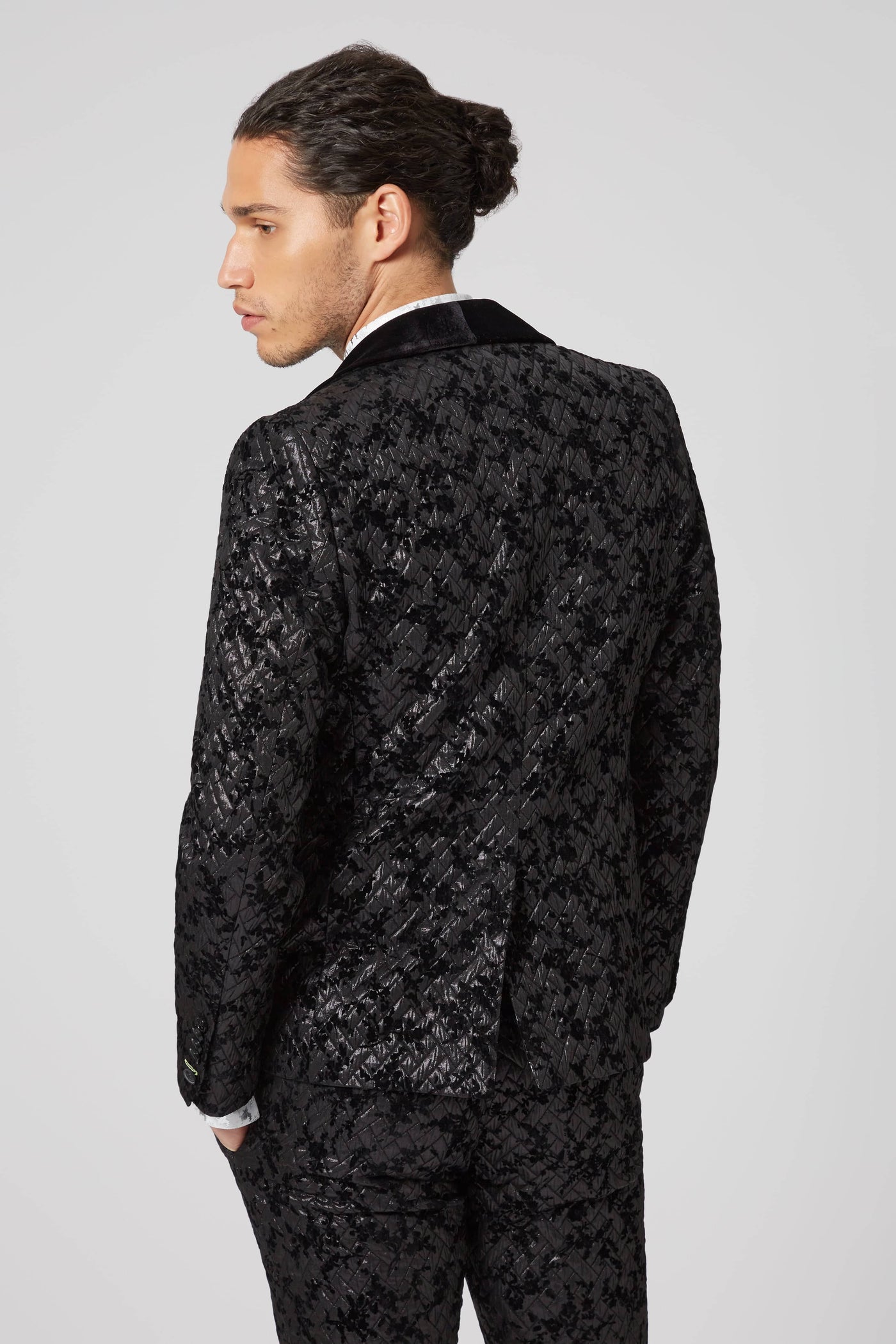 barbee-suit-in-black-1
