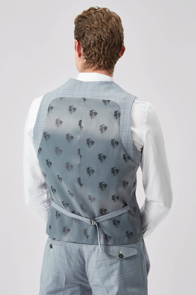 twisted-tailor-rogers-waistcoat-light-blue